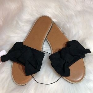 NWT LOFT Outlet Bow Slide Sandals